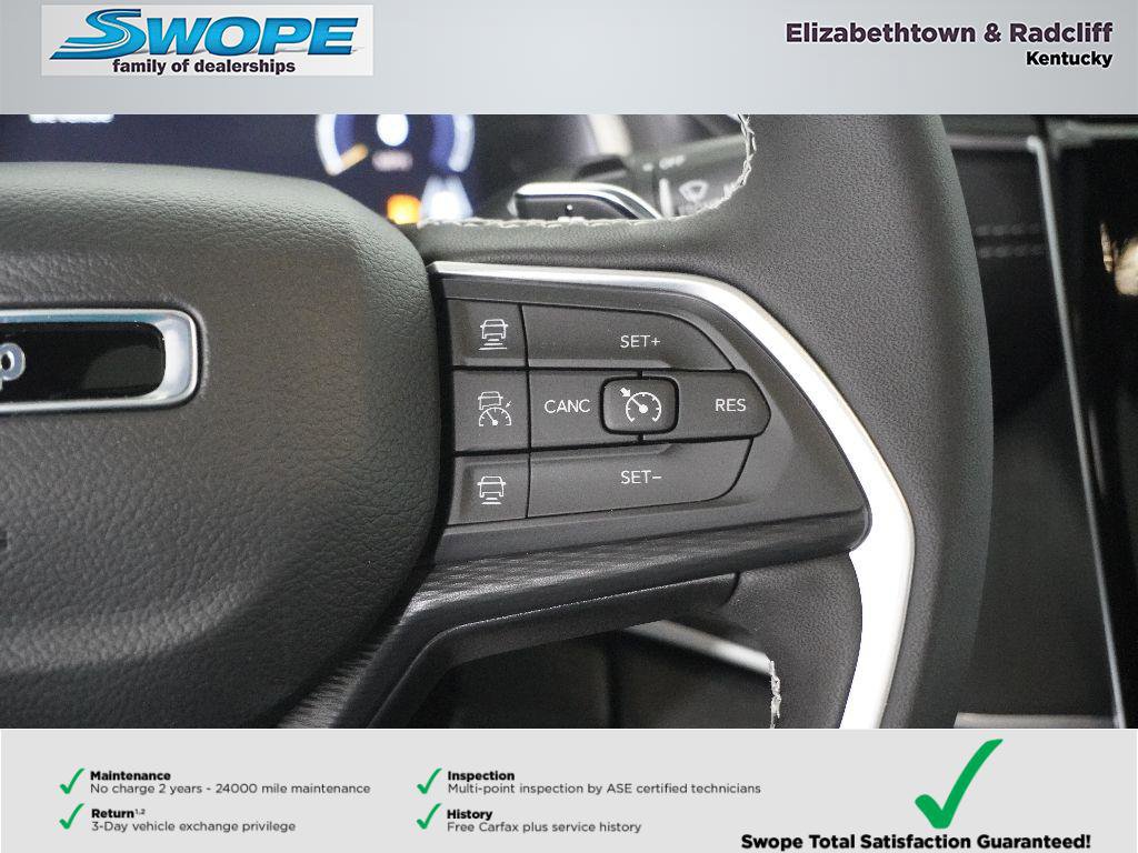 New 2025 Jeep Grand Cherokee L Altitude image 18