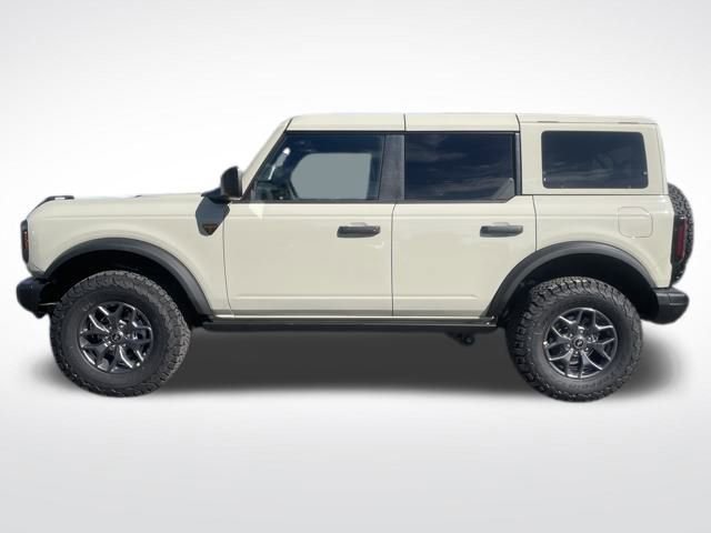 New 2025 Ford Bronco Badlands image 2