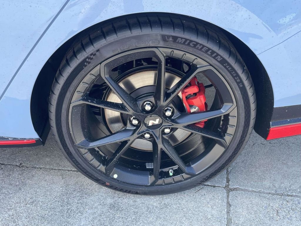 New 2026 Hyundai Elantra N FWD image 22
