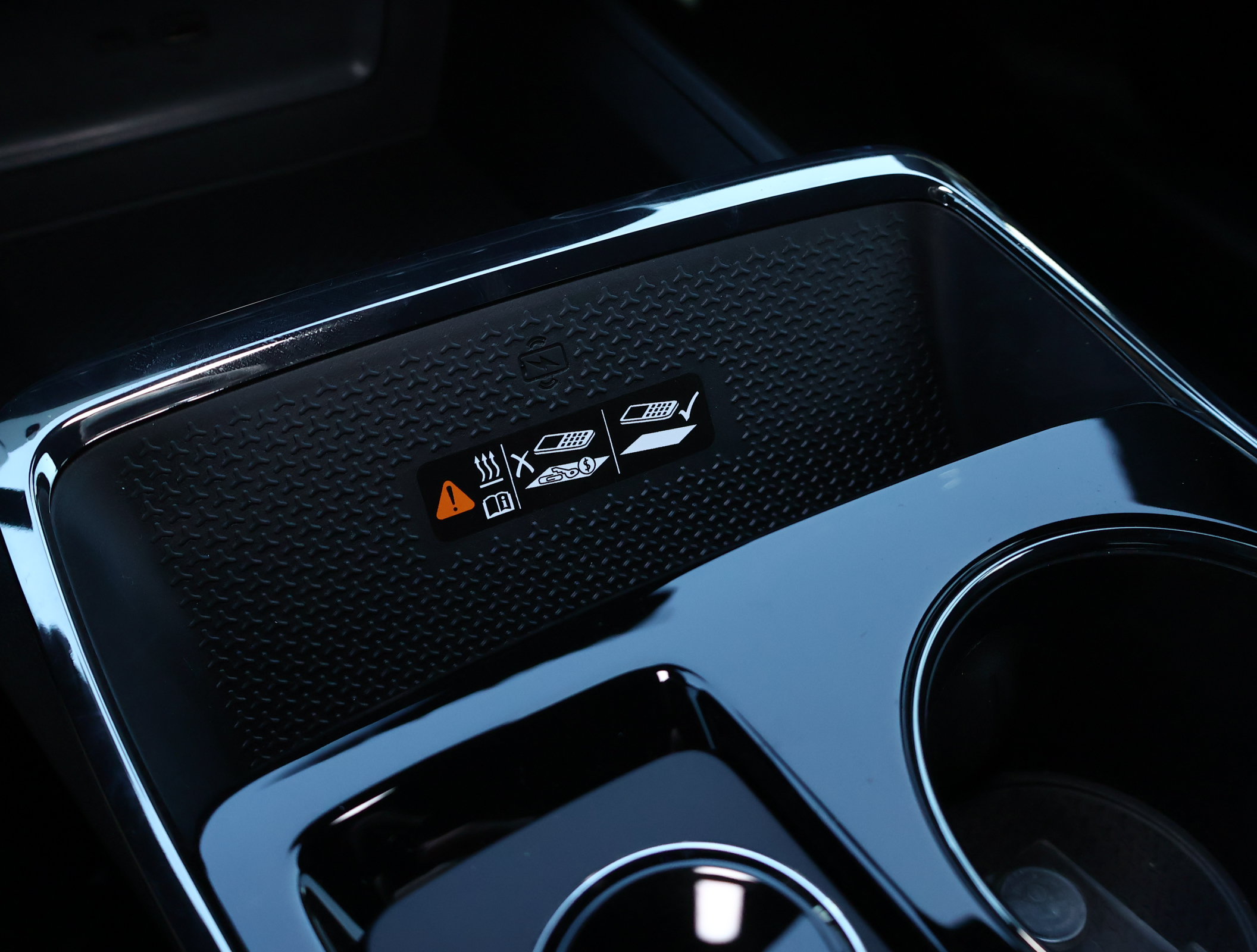 New 2027 Chevrolet Equinox RS w/ Safety and Technology Package FWD image 20