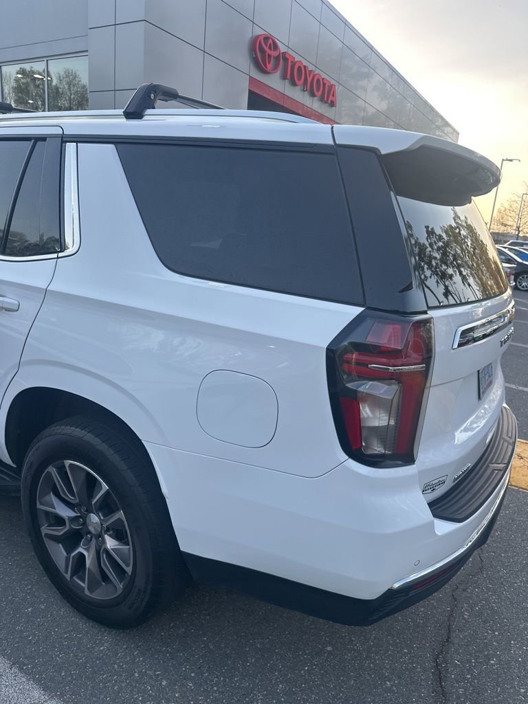 Used 2022 Chevrolet Tahoe LT w/ Luxury Package image 8