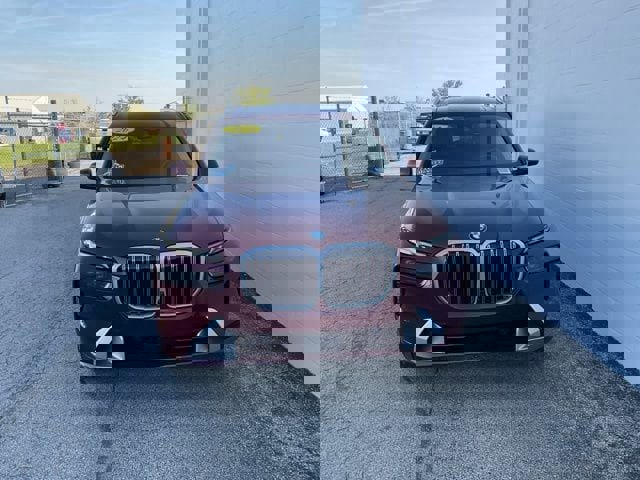 Used 2024 BMW X7 xDrive40i image 5