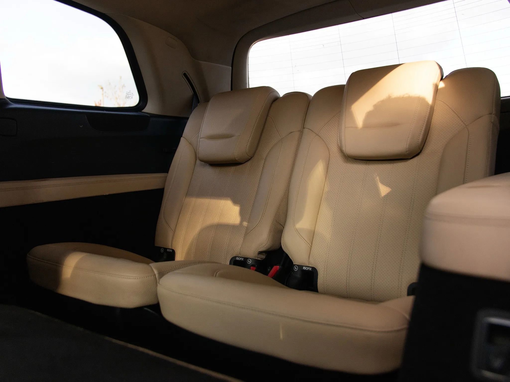 Used 2017 Mercedes-Benz GLS 450 4MATIC image 32