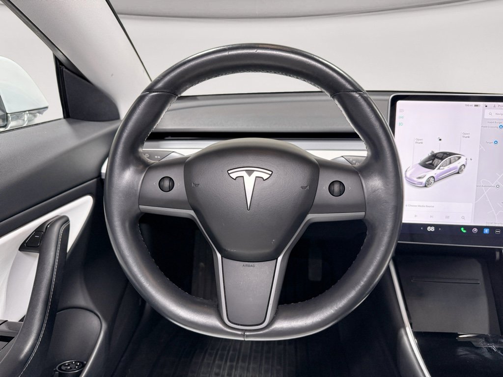 Used 2018 Tesla Model 3 Long Range image 8