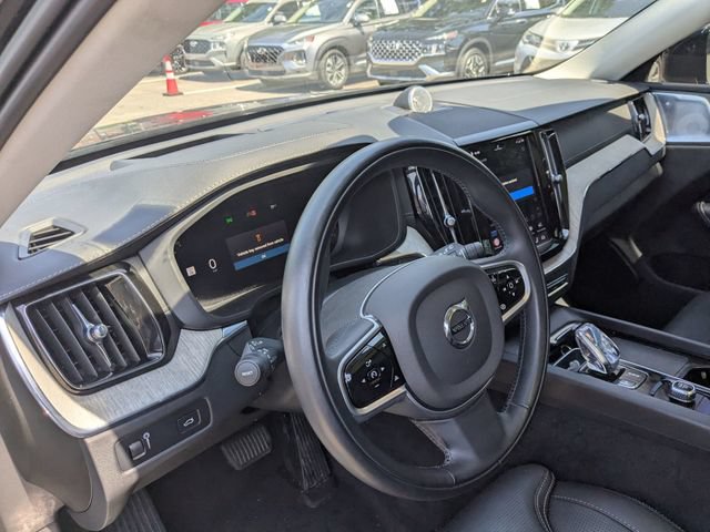 Used 2022 Volvo XC60 B6 Inscription w/ Advanced Package AWD/4WD image 10