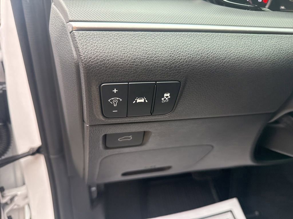 Used 2022 Kia K5 GT-Line w/ GT-Line FWD Premium Package image 19