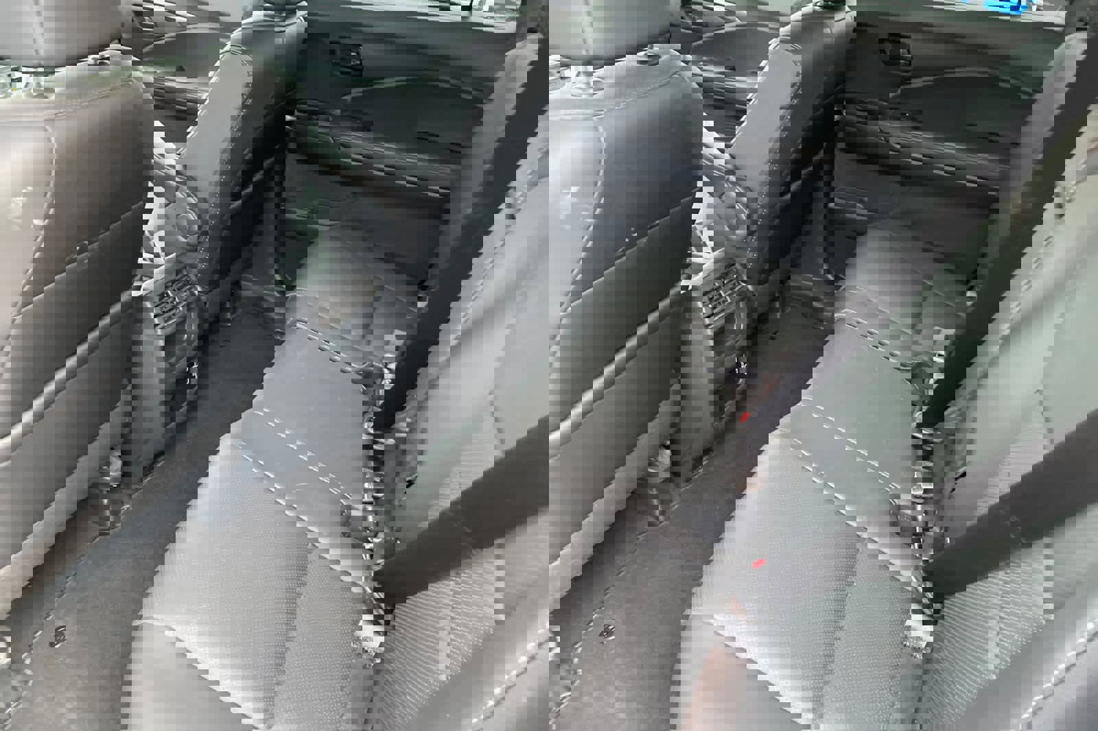 Used 2023 Honda Passport EX-L image 4