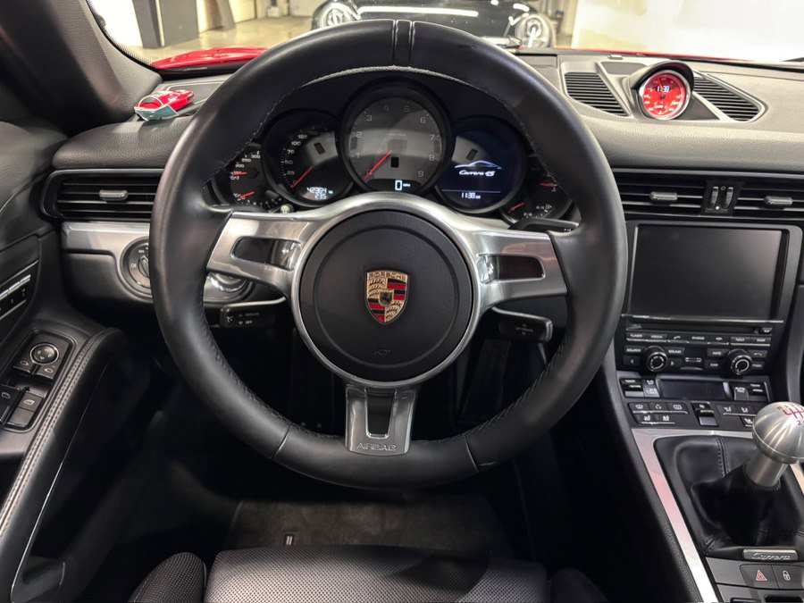 Used 2013 Porsche 911 Carrera 4S image 10