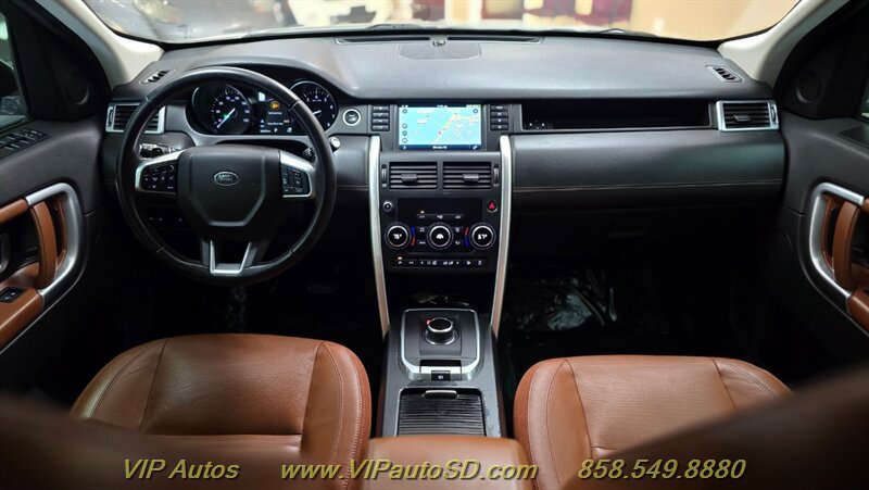 Used 2017 Land Rover Discovery Sport HSE Luxury AWD/4WD image 14