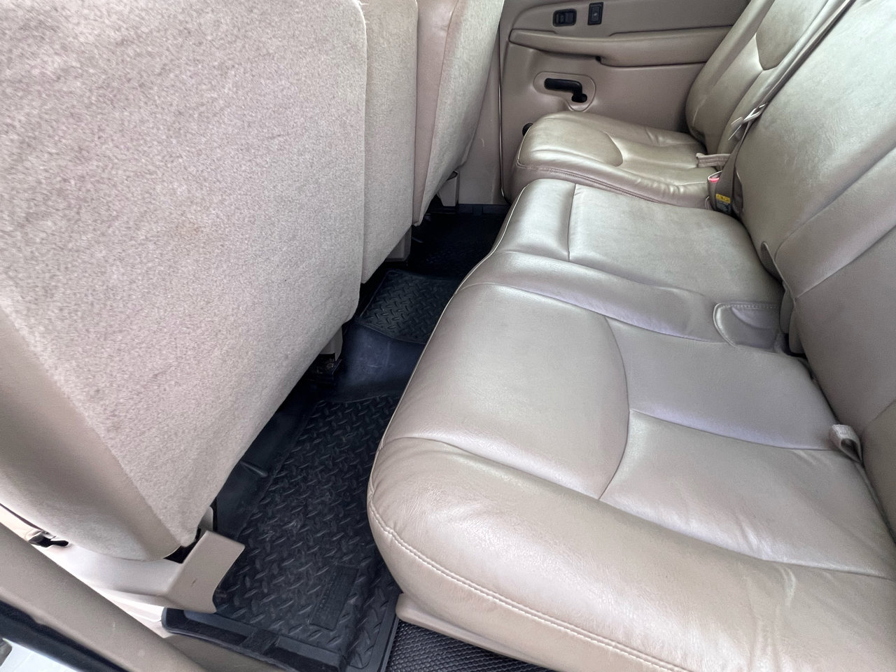 Used 2004 Chevrolet Silverado 2500 W/T image 52