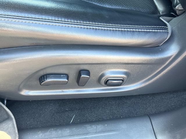 Used 2020 Nissan Pathfinder Platinum AWD/4WD image 30