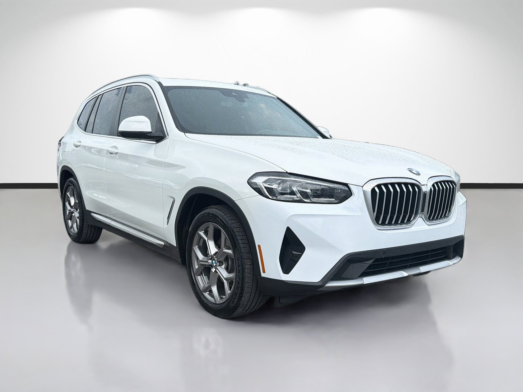 Used 2024 BMW X3 sDrive30i RWD image 1