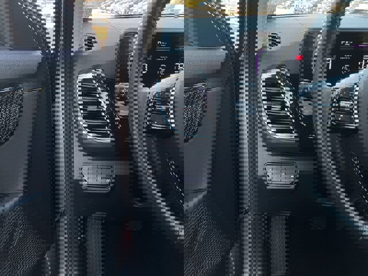 Used 2025 Kia Seltos S image 25