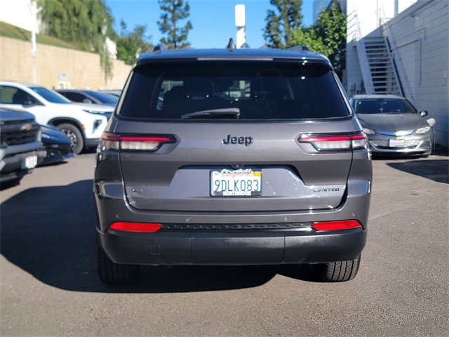 Used 2022 Jeep Grand Cherokee L Limited w/ Black Appearance Package image 7