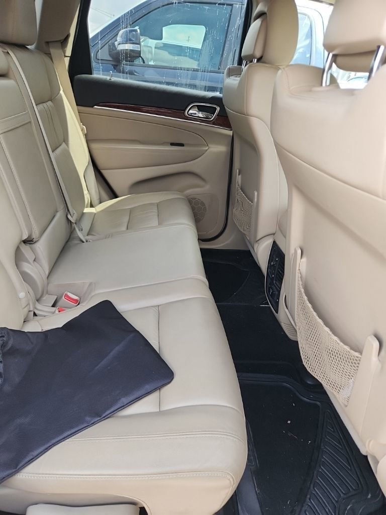 Used 2013 Jeep Grand Cherokee Limited image 8