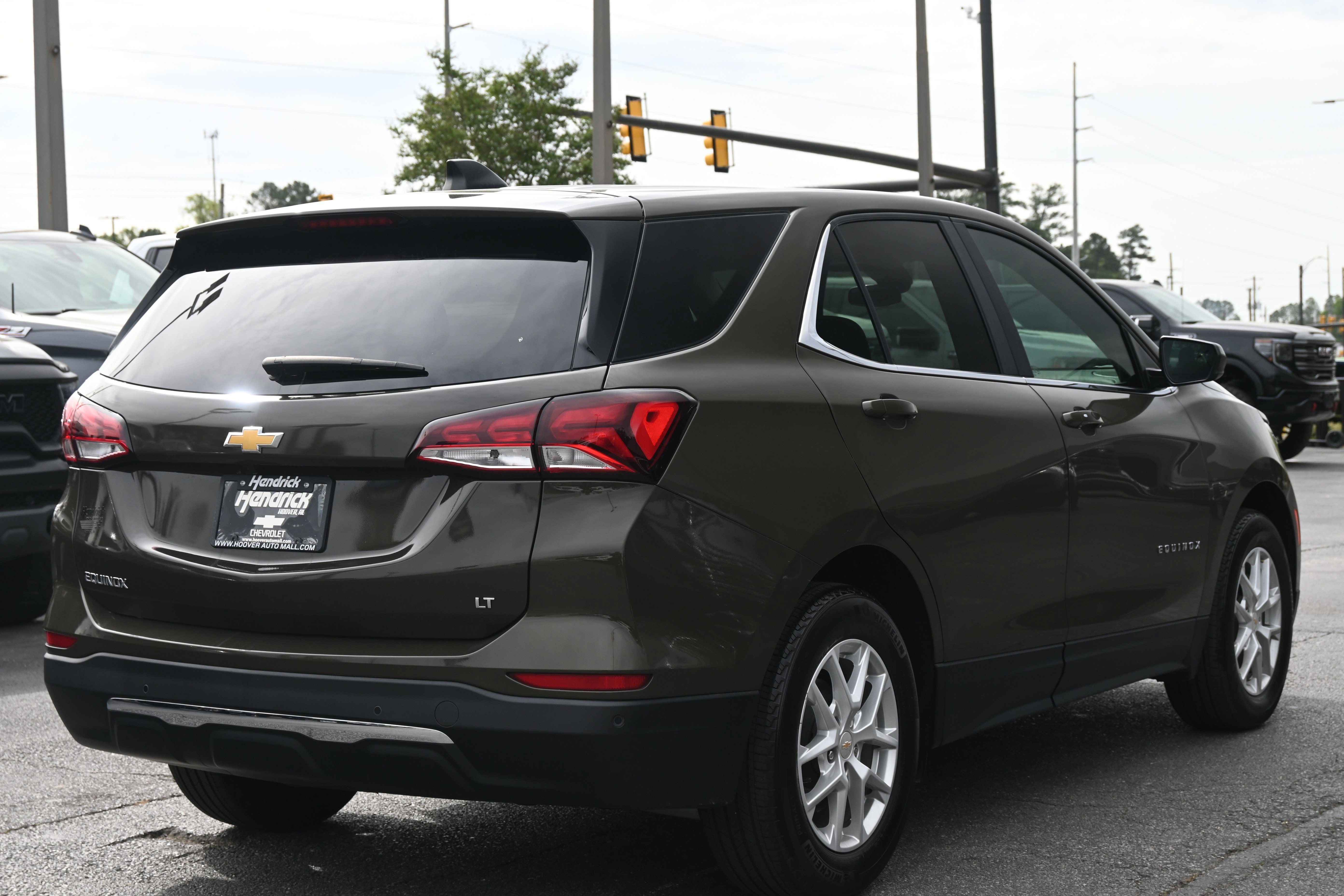 Used 2024 Chevrolet Equinox LT image 15