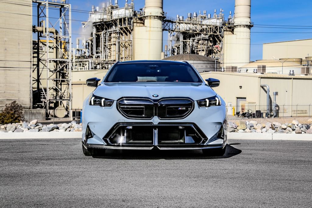 New 2026 BMW M5 Touring image 11