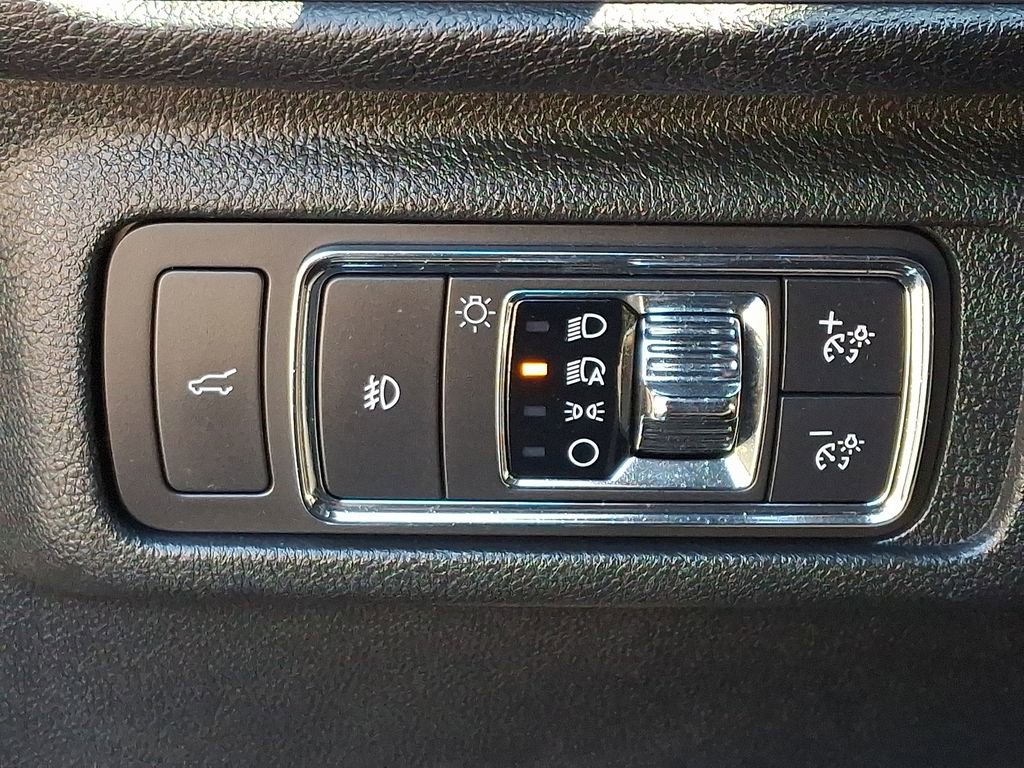 Used 2020 Lincoln Corsair Reserve image 26