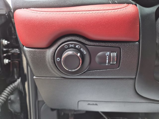 Used 2023 Dodge Durango SRT Hellcat AWD/4WD image 21