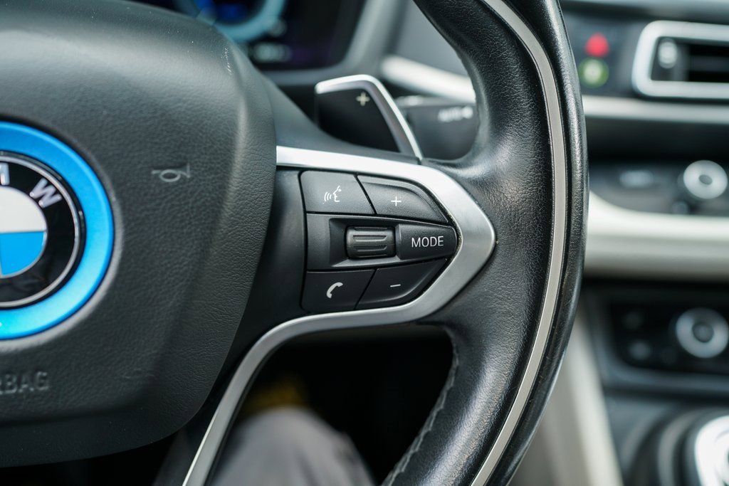 Used 2016 BMW i8 image 28