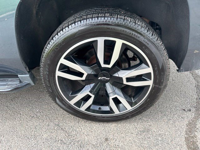 Used 2020 Chevrolet Tahoe LT w/ RST Edition AWD/4WD image 50