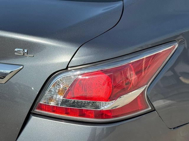 Used 2015 Nissan Altima 2.5 SL w/ Technology Package FWD image 5