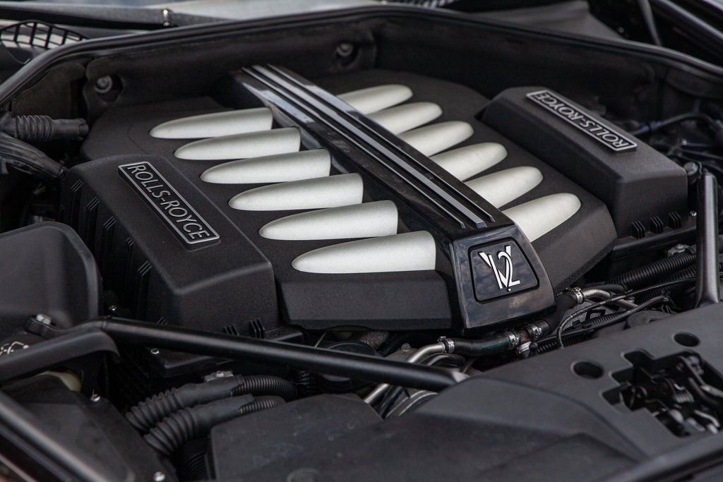 Used 2013 Rolls-Royce Ghost image 12