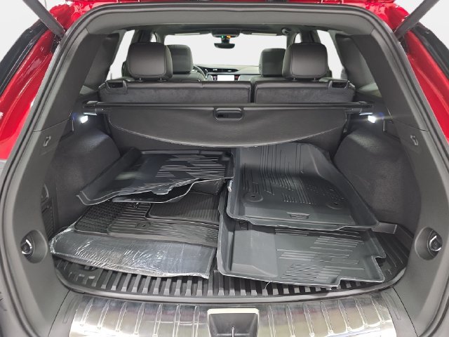 New 2026 Cadillac XT5 Premium Luxury w/ LPO, ONYX Package AWD/4WD image 30