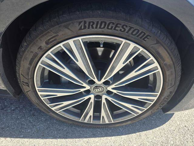 Used 2023 Audi A6 Premium Plus w/ Premium Plus Package AWD/4WD image 9