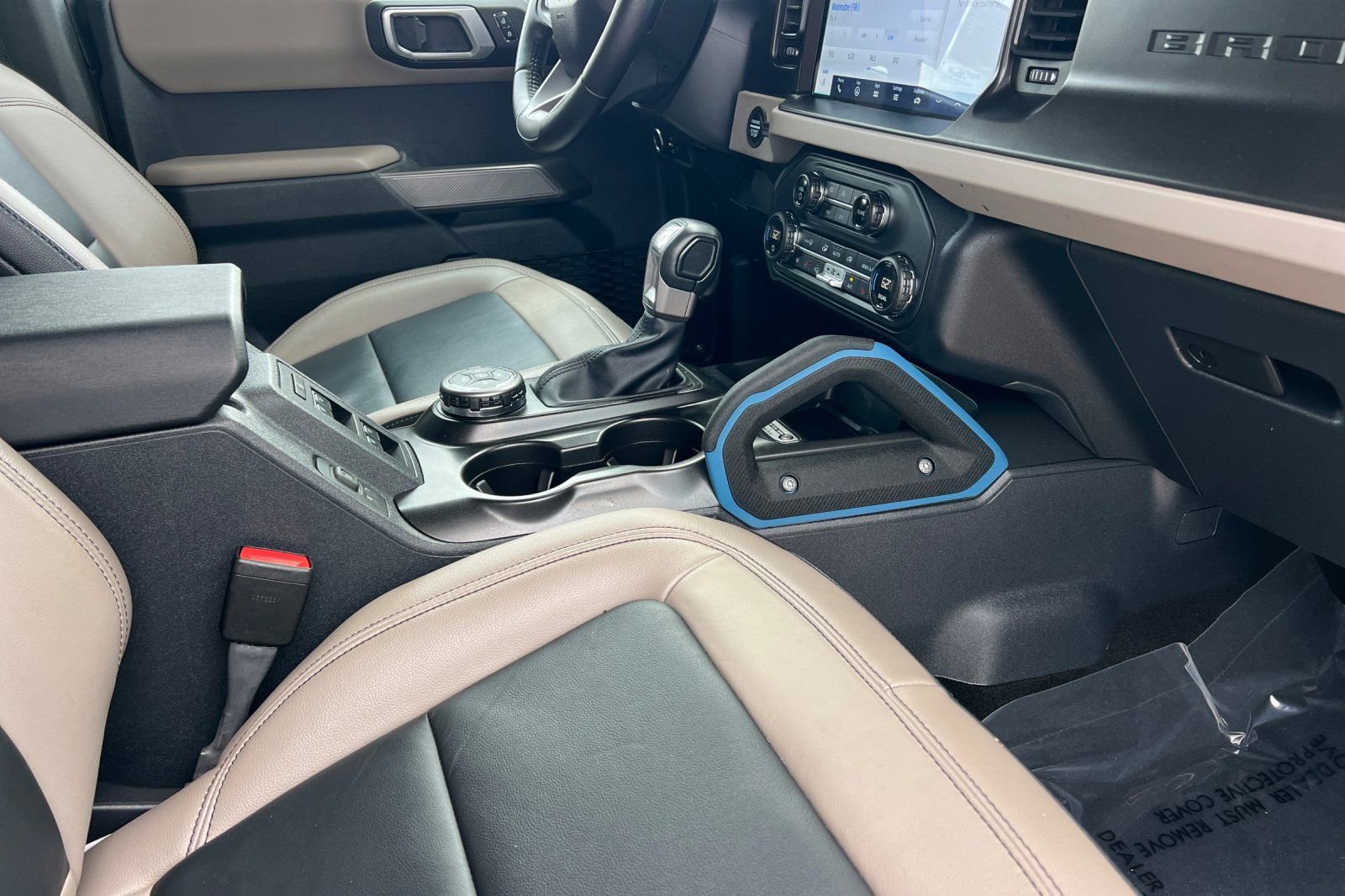 Used 2023 Ford Bronco Wildtrak image 19