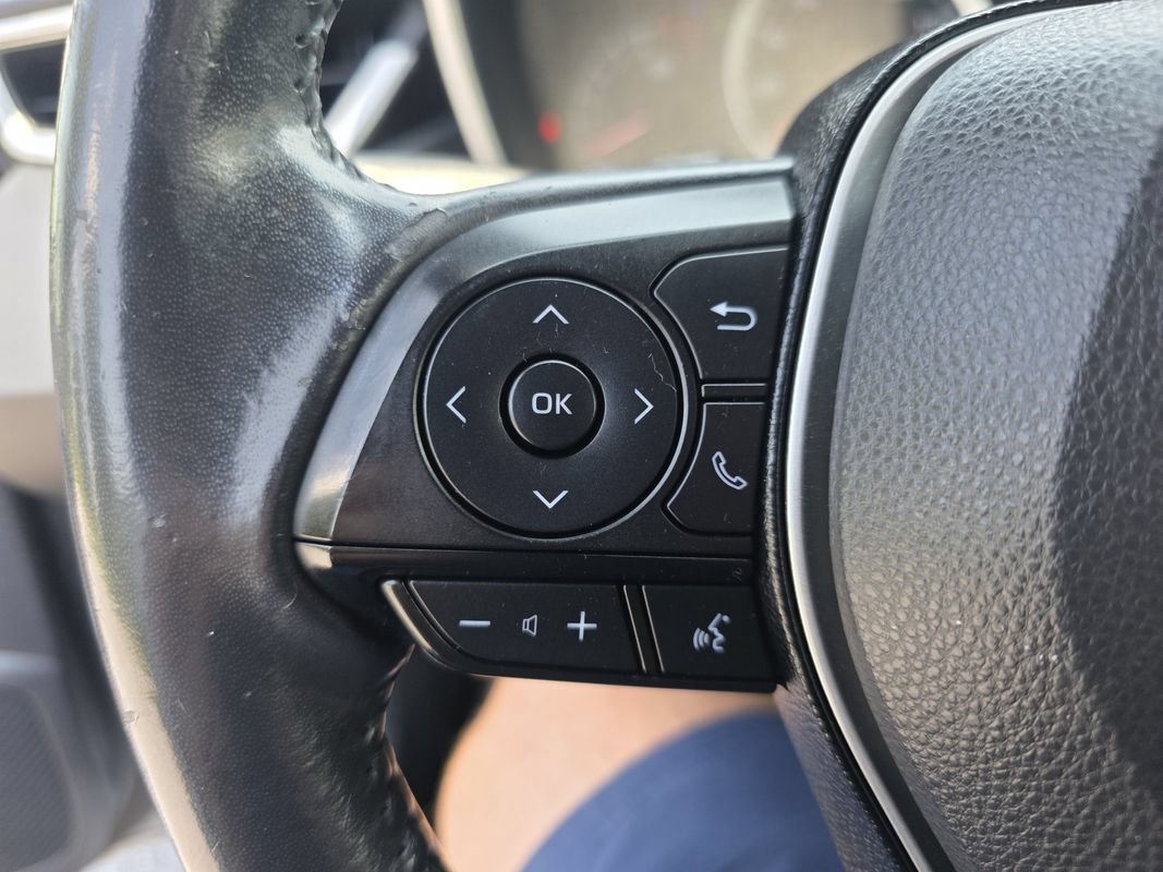 Used 2019 Toyota Corolla SE FWD image 21