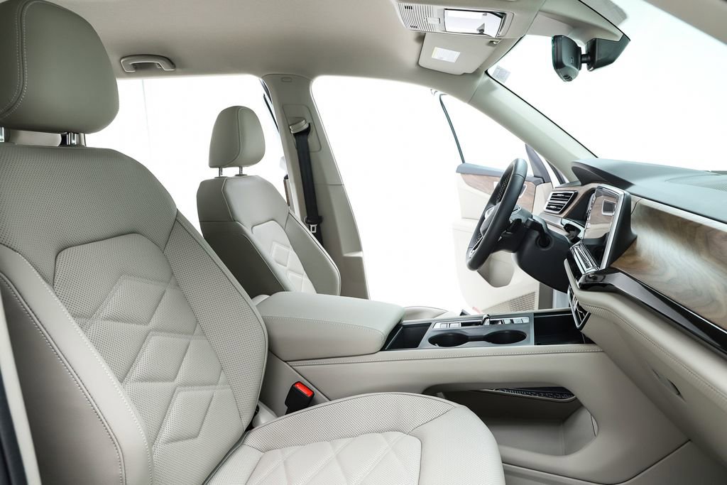 New 2026 Volkswagen Atlas SE image 35