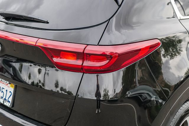Certified 2022 Kia Sportage LX image 8
