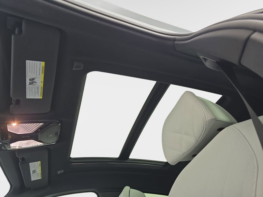 New 2026 BMW X6 xDrive40i w/ Climate Comfort Package image 30