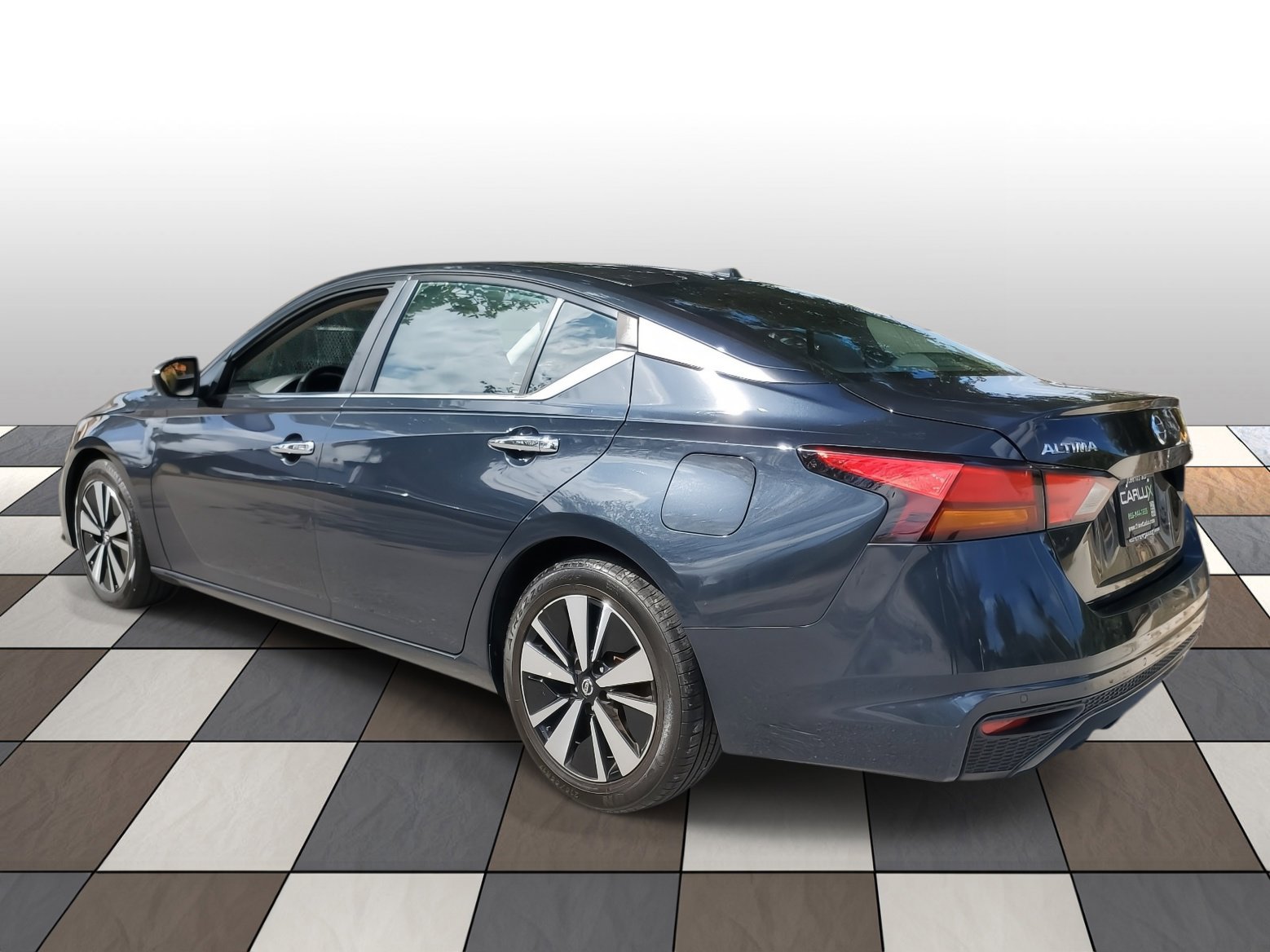 Used 2021 Nissan Altima 2.5 SV image 6