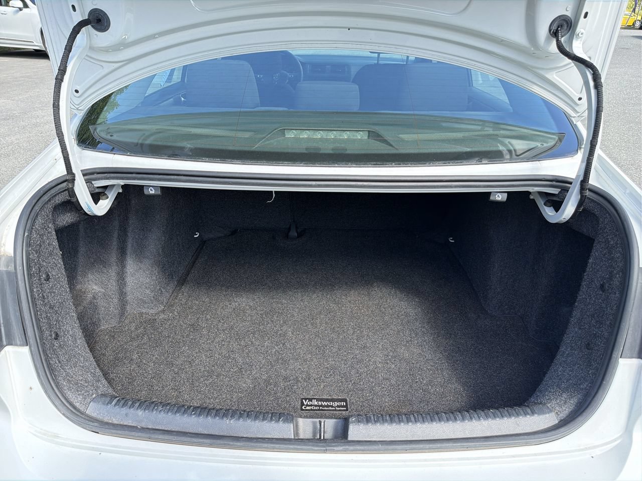 Used 2015 Volkswagen Jetta Sedan FWD image 21