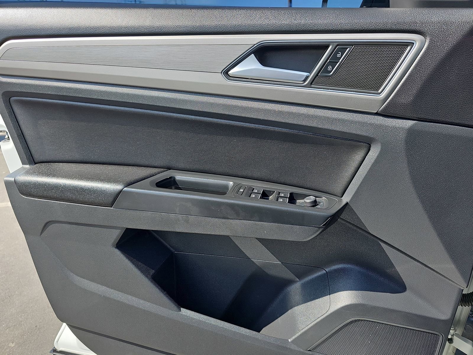 Used 2019 Volkswagen Atlas SE image 27