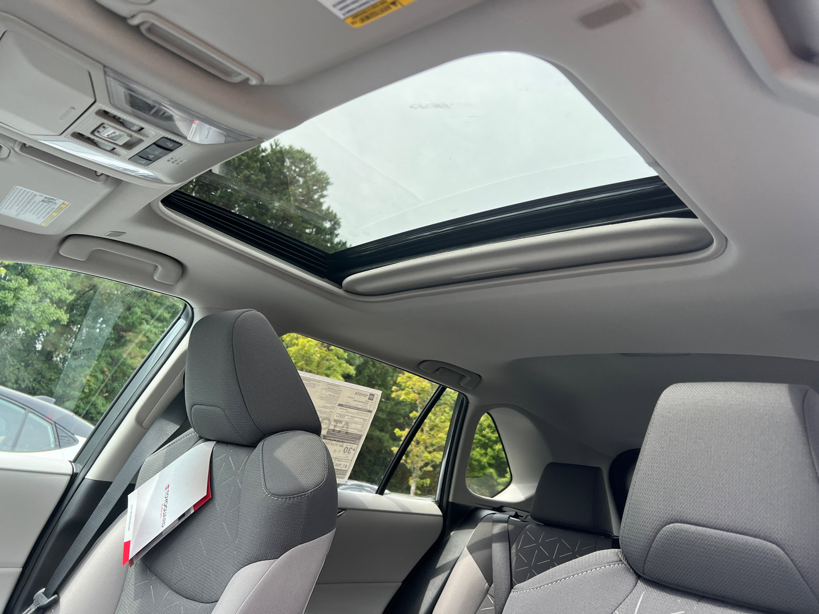 New 2025 Toyota RAV4 XLE image 32