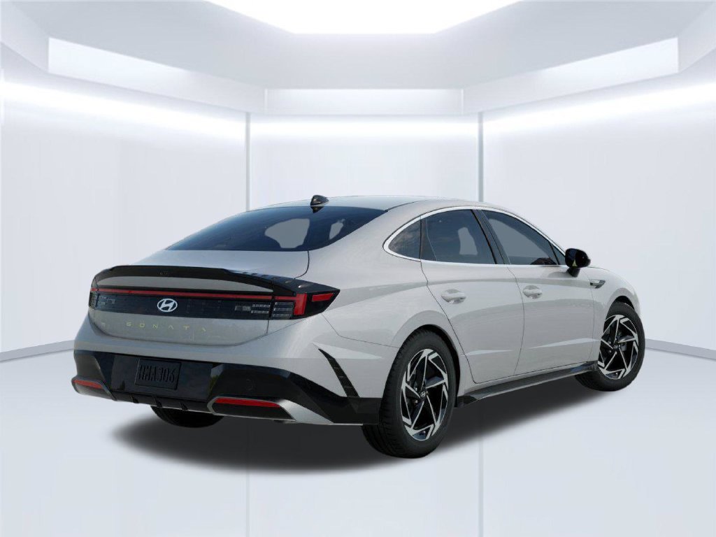 New 2026 Hyundai Sonata SEL FWD image 4