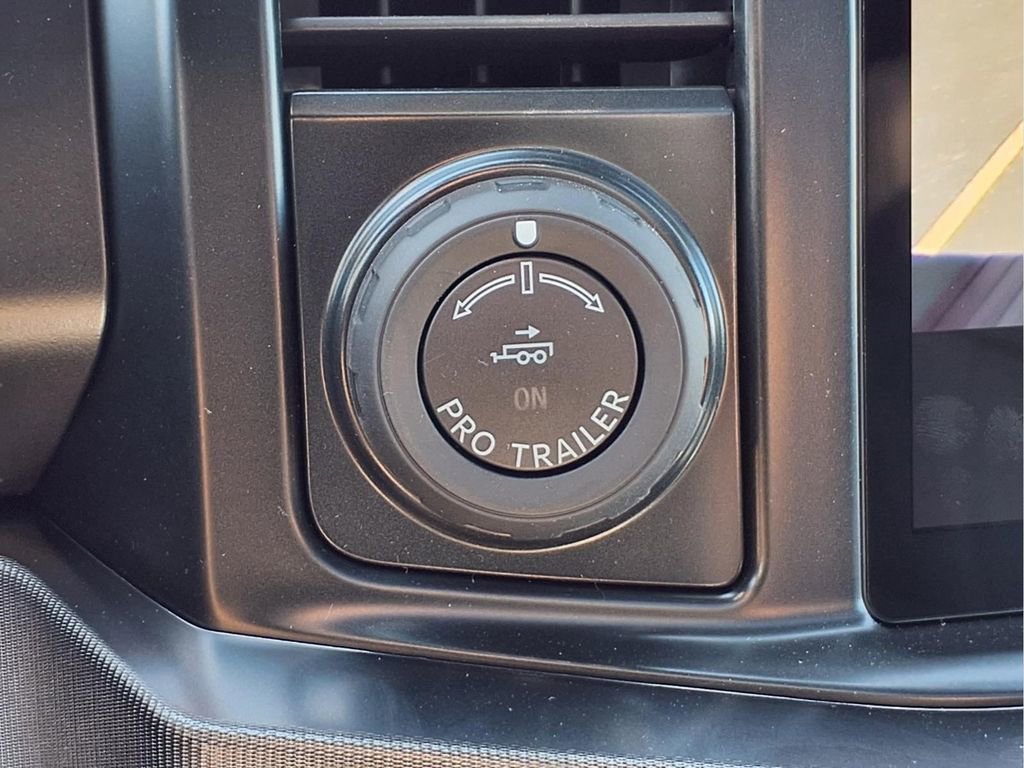 New 2026 Ford F250 Platinum AWD/4WD image 10