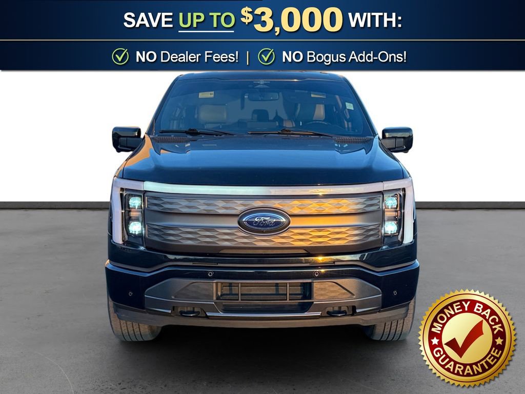 Used 2023 Ford F150 Lightning Lariat image 11