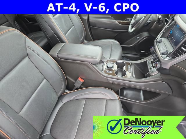 Used 2023 GMC Acadia AT4 image 10