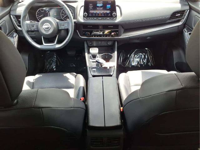 Certified 2024 Nissan Rogue SV w/ SV Premium Package FWD image 10