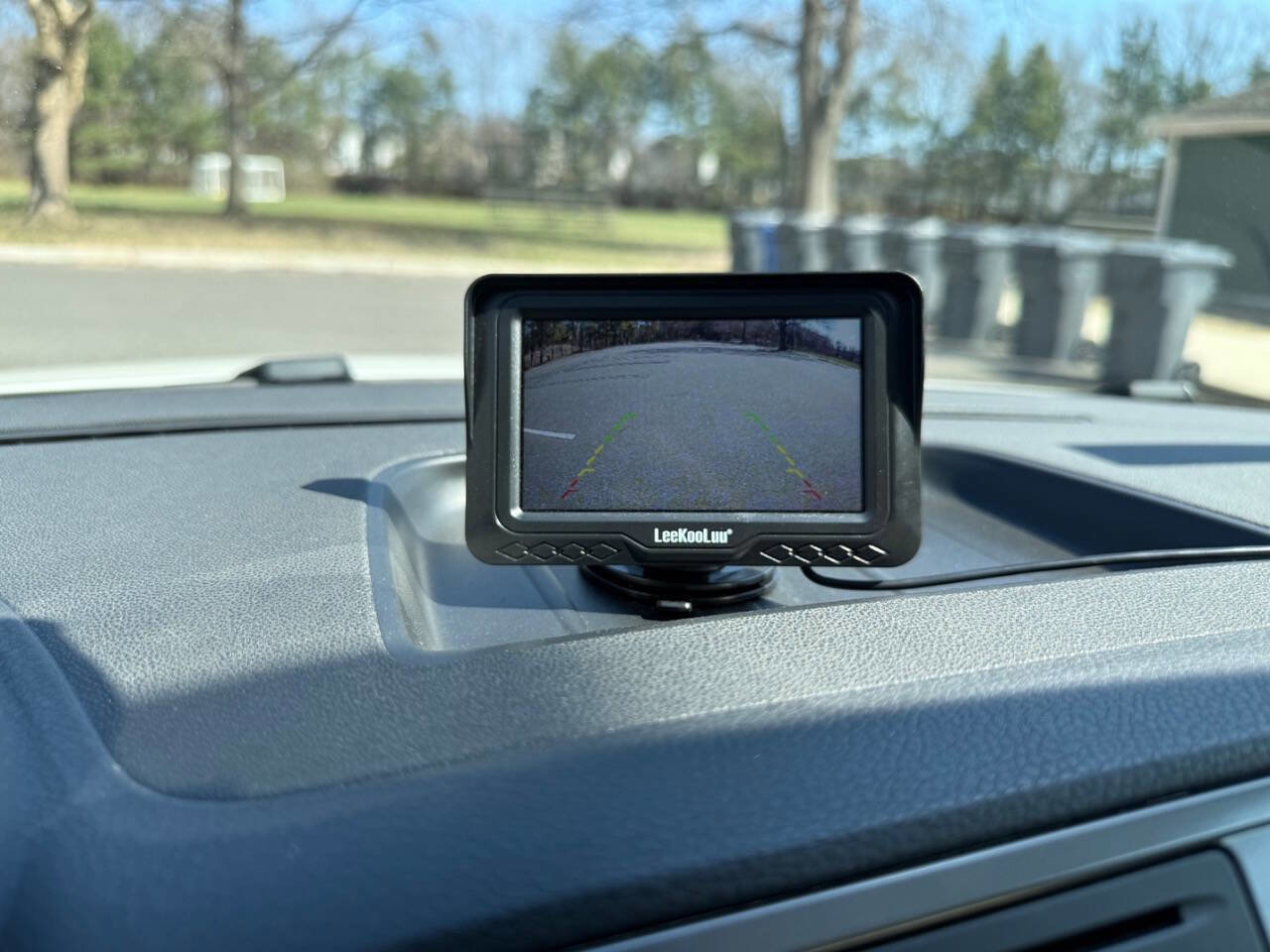 Used 2011 Volkswagen Tiguan S AWD/4WD image 23