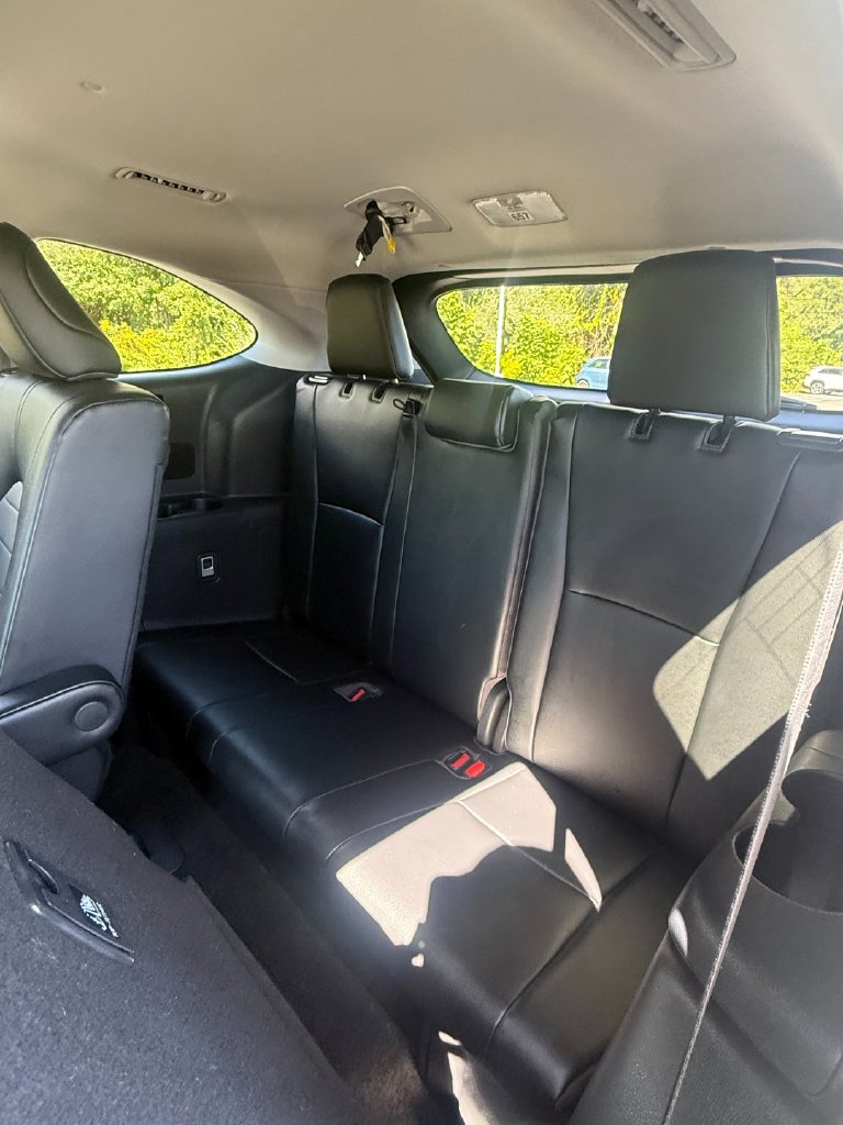 Used 2023 Toyota Highlander XLE AWD/4WD image 21