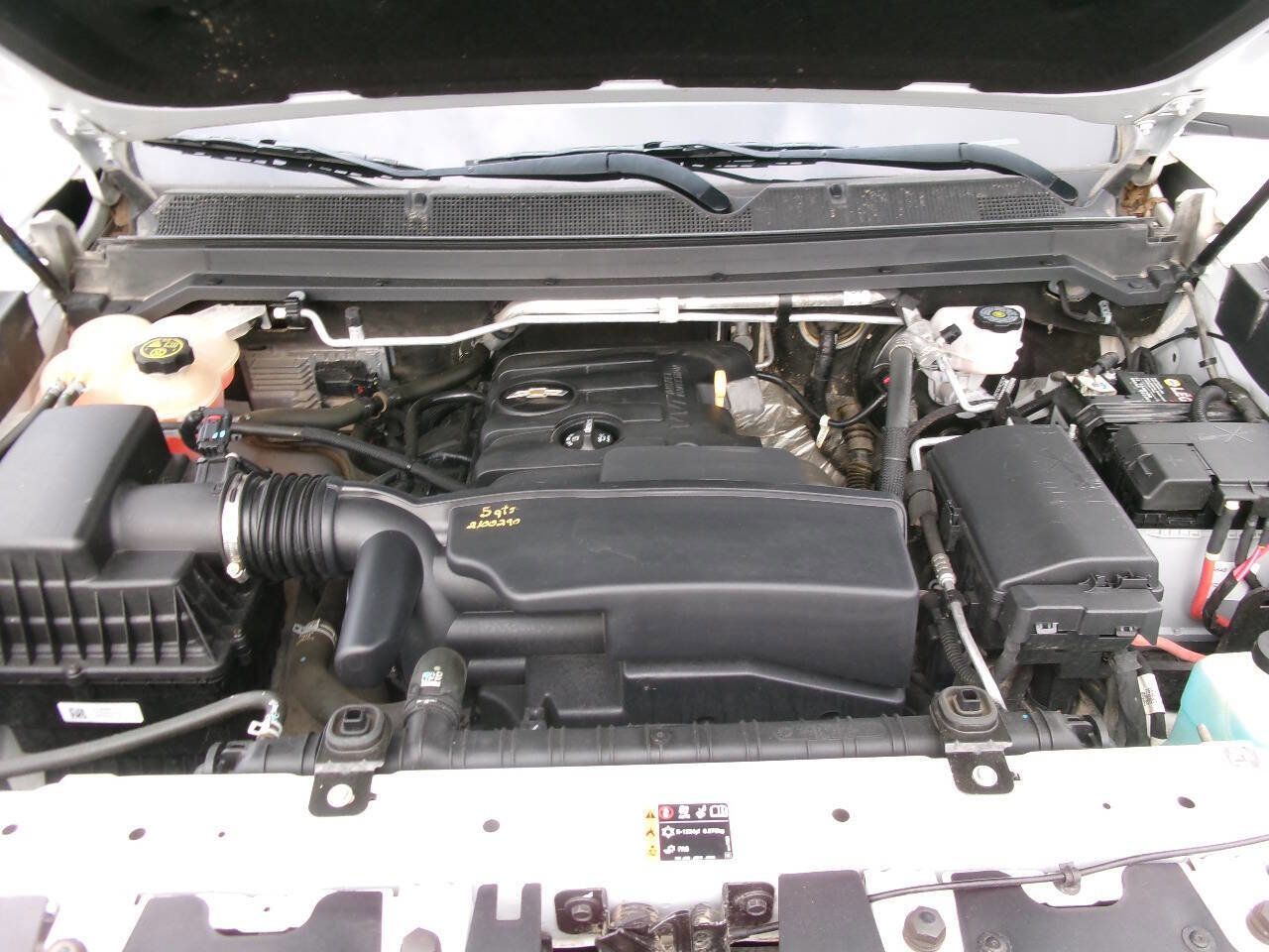 Used 2021 Chevrolet Colorado LT w/ Fleet Safety Package image 12