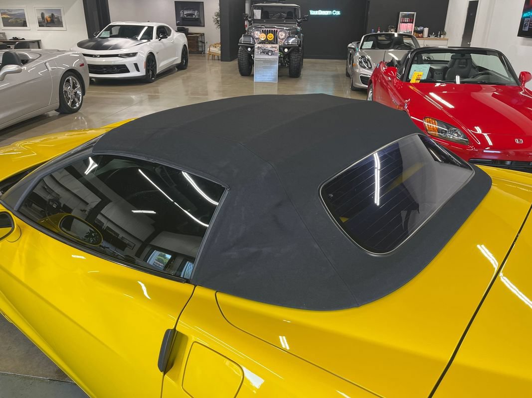 Used 2007 Chevrolet Corvette Convertible w/ Preferred Equipment Group RWD image 32
