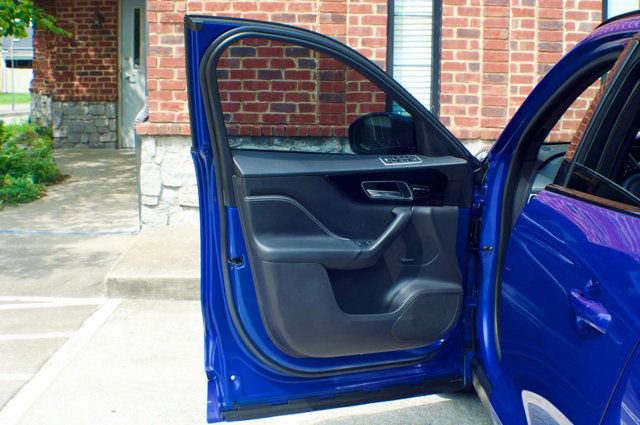 Used 2018 Jaguar F-PACE R-Sport AWD/4WD image 19