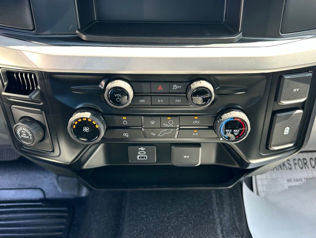 New 2026 Ford F250 XL w/ XL Chrome Package image 22