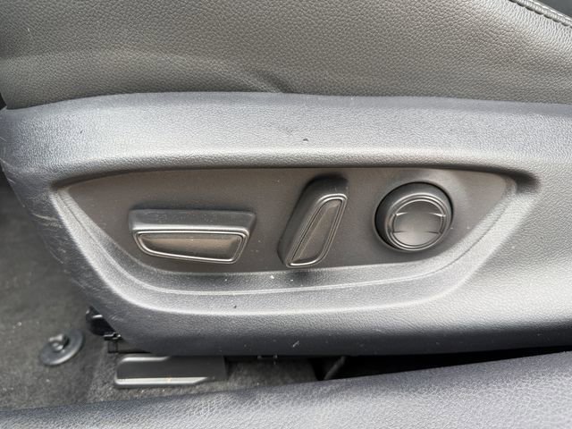 Certified 2025 Toyota Camry SE image 25